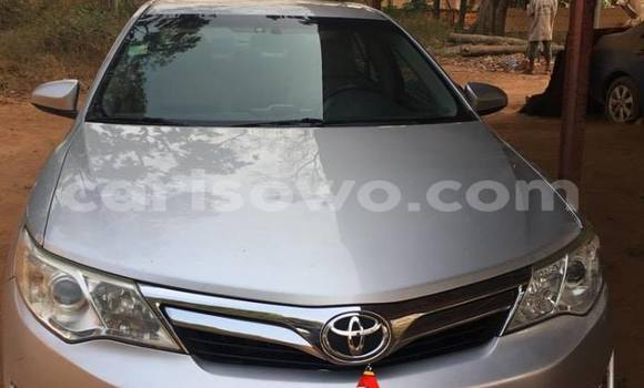 Acheter Occasion Voiture Toyota Camry Gris à Cotonou, Benin Acheter Occasion Voiture Toyota Camry Gris à Cotonou, Benin
