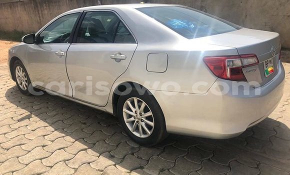 Ra Àlòkù Toyota Camry Silver Ọkọ̀ in Cotonou ni Benin Ra Àlòkù Toyota Camry Silver Ọkọ̀ in Cotonou ni Benin