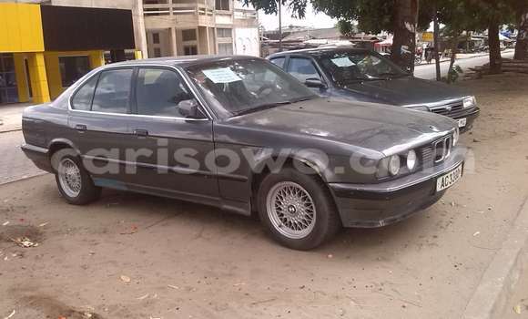 Acheter Occasion Voiture BMW 5-Series Noir à Cotonou au Benin Acheter Occasion Voiture BMW 5-Series Noir à Cotonou au Benin