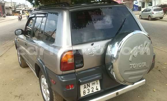Buy Used Toyota RAV4 Silver Car in Cotonou in Benign Buy Used Toyota RAV4 Silver Car in Cotonou in Benign