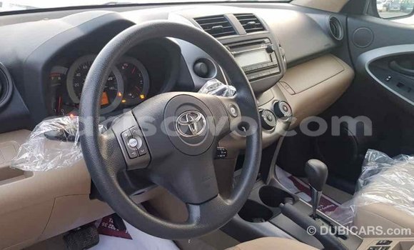 Ra Imported Toyota HiAce Brown Ọkọ̀ akẹ́rù ńlá in Import - Dubai ni Benin Ra Imported Toyota HiAce Brown Ọkọ̀ akẹ́rù ńlá in Import - Dubai ni Benin
