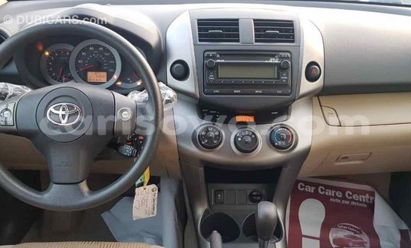 Ra Imported Toyota HiAce Brown Ọkọ̀ akẹ́rù ńlá in Import - Dubai ni Benin Ra Imported Toyota HiAce Brown Ọkọ̀ akẹ́rù ńlá in Import - Dubai ni Benin