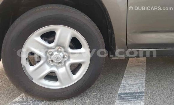 Ra Imported Toyota HiAce Brown Ọkọ̀ akẹ́rù ńlá in Import - Dubai ni Benin Ra Imported Toyota HiAce Brown Ọkọ̀ akẹ́rù ńlá in Import - Dubai ni Benin
