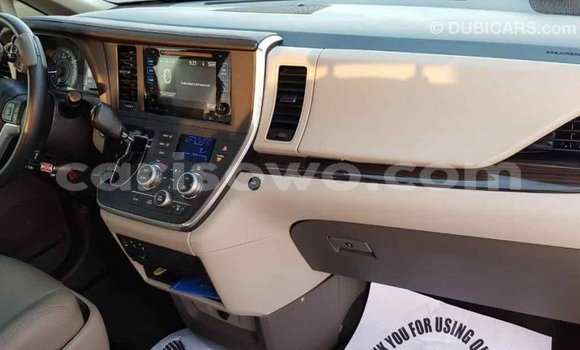 Ra Imported Toyota Sienna funfun Ọkọ̀ in Import - Dubai ni Benin Ra Imported Toyota Sienna funfun Ọkọ̀ in Import - Dubai ni Benin