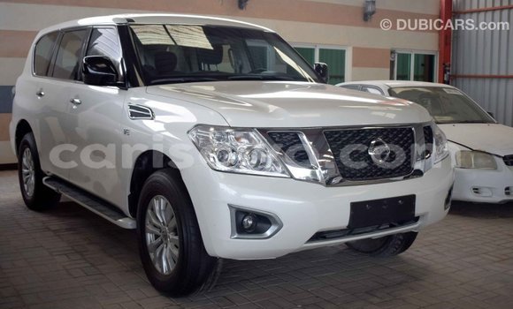Ra Imported Nissan Patrol funfun Ọkọ̀ in Import - Dubai ni Benin Ra Imported Nissan Patrol funfun Ọkọ̀ in Import - Dubai ni Benin