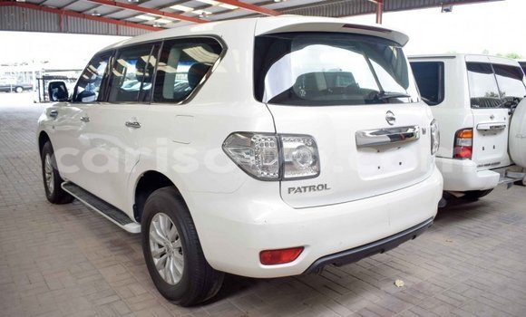 Ra Imported Nissan Patrol funfun Ọkọ̀ in Import - Dubai ni Benin Ra Imported Nissan Patrol funfun Ọkọ̀ in Import - Dubai ni Benin