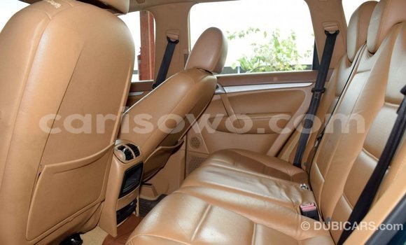 Ra Imported Porsche Cayenne Alawọ ewe Ọkọ̀ in Import - Dubai ni Benin Ra Imported Porsche Cayenne Alawọ ewe Ọkọ̀ in Import - Dubai ni Benin