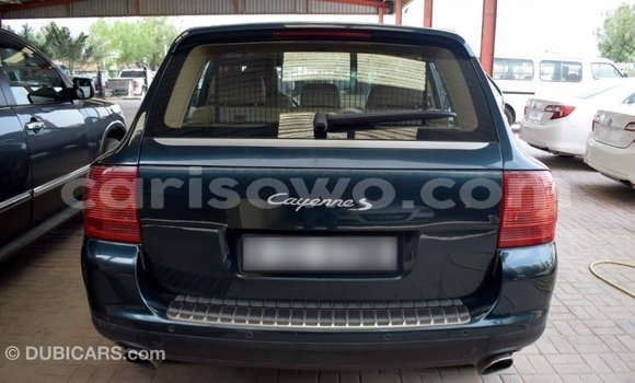 Ra Imported Porsche Cayenne Alawọ ewe Ọkọ̀ in Import - Dubai ni Benin Ra Imported Porsche Cayenne Alawọ ewe Ọkọ̀ in Import - Dubai ni Benin