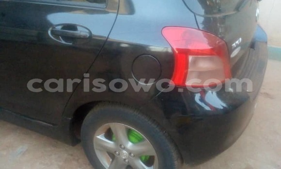 Sayi Na hannu Toyota Yaris Black Mota in Cotonou a Benin Sayi Na hannu Toyota Yaris Black Mota in Cotonou a Benin