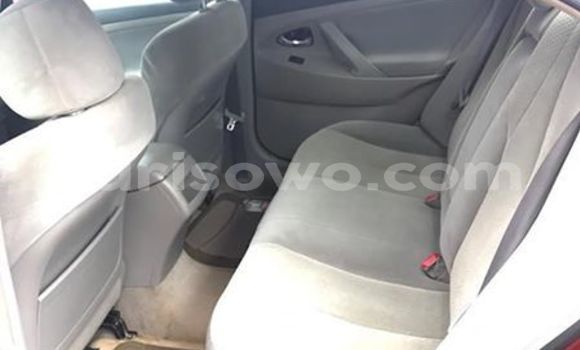 Sayi Na hannu Toyota Camry Red Mota in Cotonou a Benin Sayi Na hannu Toyota Camry Red Mota in Cotonou a Benin