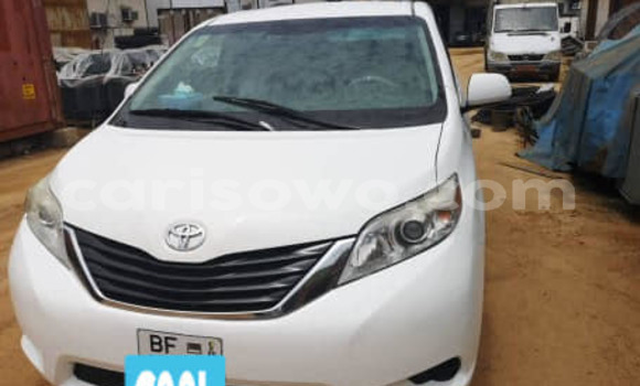 Buy Used Toyota Sienna White Car in Cotonou in Benign Buy Used Toyota Sienna White Car in Cotonou in Benign