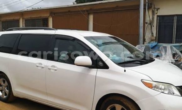 Buy Used Toyota Sienna White Car in Cotonou in Benign Buy Used Toyota Sienna White Car in Cotonou in Benign