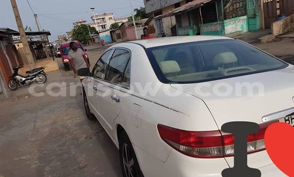 Buy Used Honda Accord White Car in Cotonou in Benign Buy Used Honda Accord White Car in Cotonou in Benign