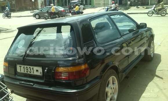 Sayi Na hannu Toyota Corolla Black Mota in Cotonou a Benin Sayi Na hannu Toyota Corolla Black Mota in Cotonou a Benin