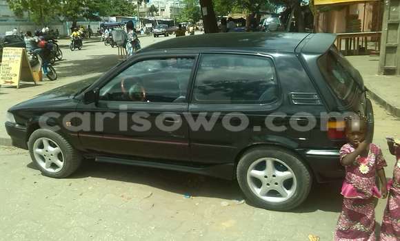 Sayi Na hannu Toyota Corolla Black Mota in Cotonou a Benin Sayi Na hannu Toyota Corolla Black Mota in Cotonou a Benin