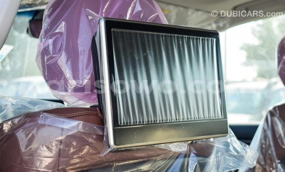 Buy Import Toyota Land Cruiser White Car in Import - Dubai in Benign Buy Import Toyota Land Cruiser White Car in Import - Dubai in Benign