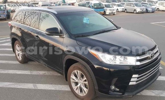 Sayi Imported Toyota Highlander Black Mota in Import - Dubai a Benin Sayi Imported Toyota Highlander Black Mota in Import - Dubai a Benin