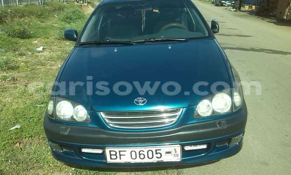 Acheter Occasion Voiture Toyota Avensis Noir à Cotonou, Benin Acheter Occasion Voiture Toyota Avensis Noir à Cotonou, Benin