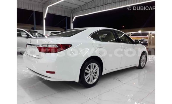 Buy Import Lexus ES White Car in Import - Dubai in Benign Buy Import Lexus ES White Car in Import - Dubai in Benign