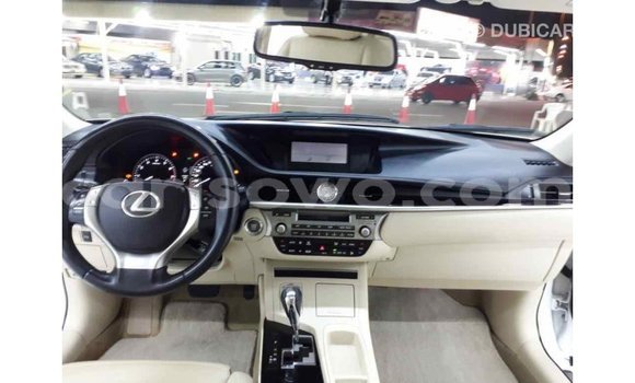 Buy Import Lexus ES White Car in Import - Dubai in Benign Buy Import Lexus ES White Car in Import - Dubai in Benign