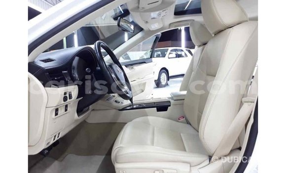 Buy Import Lexus ES White Car in Import - Dubai in Benign Buy Import Lexus ES White Car in Import - Dubai in Benign
