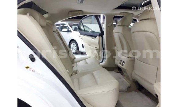 Buy Import Lexus ES White Car in Import - Dubai in Benign Buy Import Lexus ES White Car in Import - Dubai in Benign