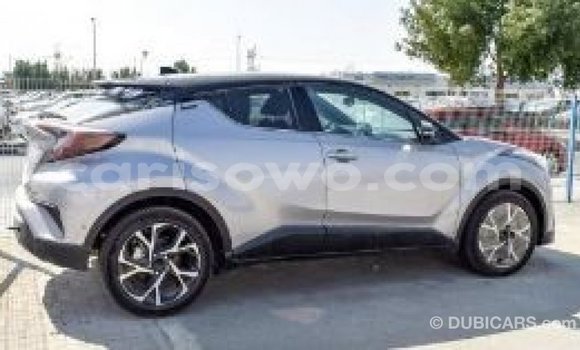 Buy Import Toyota C-HR Other Car in Import - Dubai in Benign Buy Import Toyota C-HR Other Car in Import - Dubai in Benign