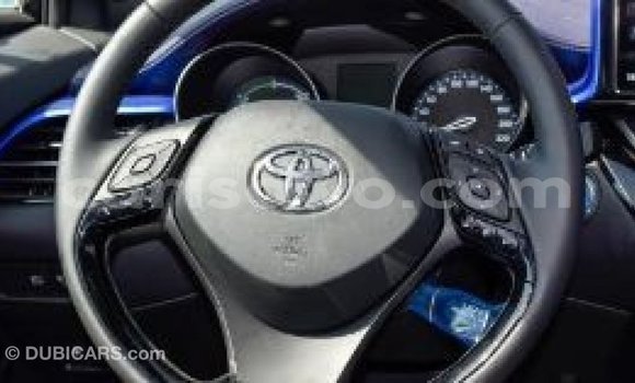 Buy Import Toyota C-HR Other Car in Import - Dubai in Benign Buy Import Toyota C-HR Other Car in Import - Dubai in Benign