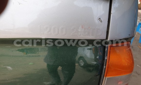 Buy Used Mitsubishi L200 Green Car in Cotonou in Benign Buy Used Mitsubishi L200 Green Car in Cotonou in Benign