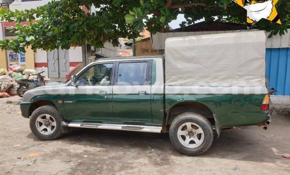 Buy Used Mitsubishi L200 Green Car in Cotonou in Benign Buy Used Mitsubishi L200 Green Car in Cotonou in Benign