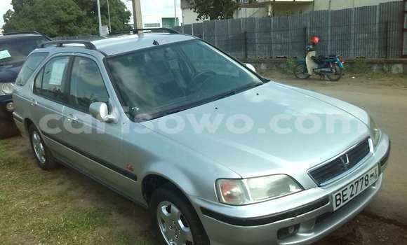 Sayi Na hannu Honda Civic Azurfa Mota in Cotonou a Benin