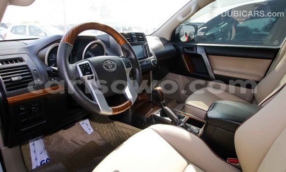 Ra Imported Toyota Prado funfun Ọkọ̀ in Import - Dubai ni Benin Ra Imported Toyota Prado funfun Ọkọ̀ in Import - Dubai ni Benin