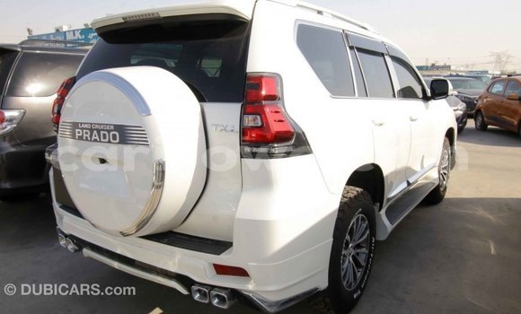 Sayi Imported Toyota Prado White Mota in Import - Dubai a Benin Sayi Imported Toyota Prado White Mota in Import - Dubai a Benin