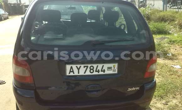 Acheter Occasion Voiture Renault Scenic Bleu à Cotonou, Benin Acheter Occasion Voiture Renault Scenic Bleu à Cotonou, Benin