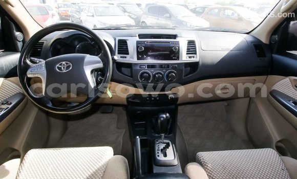 Acheter Import Voiture Toyota Fortuner Autre à Import - Dubai, Benin Acheter Import Voiture Toyota Fortuner Autre à Import - Dubai, Benin