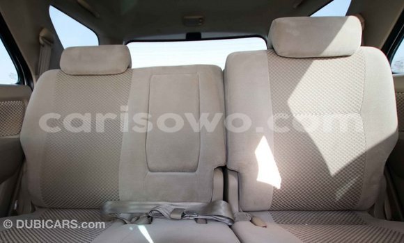 Acheter Import Voiture Toyota Fortuner Blanc à Import - Dubai, Benin Acheter Import Voiture Toyota Fortuner Blanc à Import - Dubai, Benin