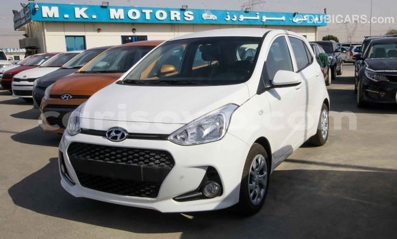 Acheter Import Voiture Hyundai i10 Blanc à Import - Dubai, Benin Acheter Import Voiture Hyundai i10 Blanc à Import - Dubai, Benin