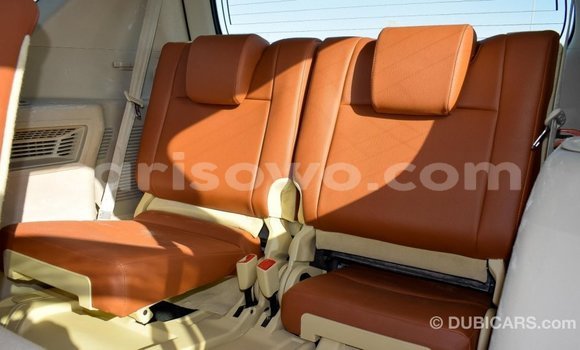 Ra Imported Toyota Prado funfun Ọkọ̀ in Import - Dubai ni Benin Ra Imported Toyota Prado funfun Ọkọ̀ in Import - Dubai ni Benin