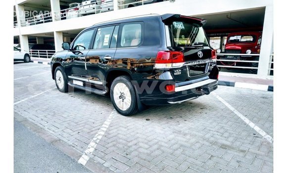 Sayi Imported Toyota Land Cruiser Black Mota in Import - Dubai a Benin Sayi Imported Toyota Land Cruiser Black Mota in Import - Dubai a Benin
