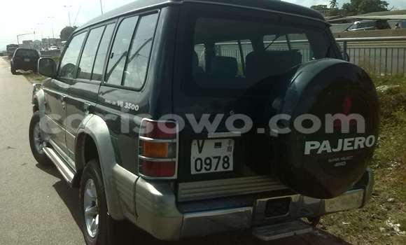 Acheter Occasion Voiture Mitsubishi Pajero Vert à Cotonou, Benin Acheter Occasion Voiture Mitsubishi Pajero Vert à Cotonou, Benin