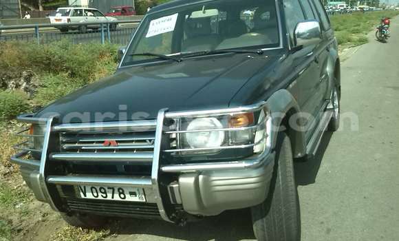 Acheter Occasion Voiture Mitsubishi Pajero Vert à Cotonou, Benin Acheter Occasion Voiture Mitsubishi Pajero Vert à Cotonou, Benin