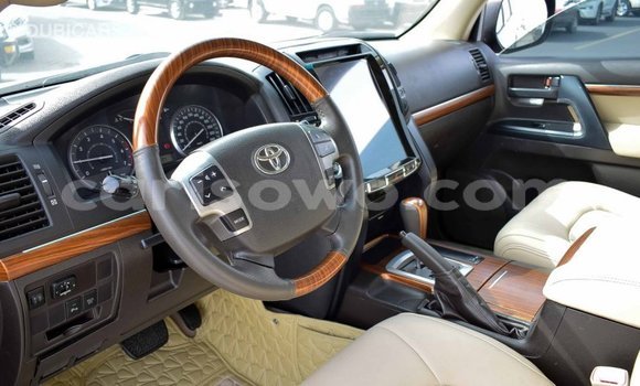 Ra Imported Toyota Land Cruiser Miiran Ọkọ̀ in Import - Dubai ni Benin Ra Imported Toyota Land Cruiser Miiran Ọkọ̀ in Import - Dubai ni Benin