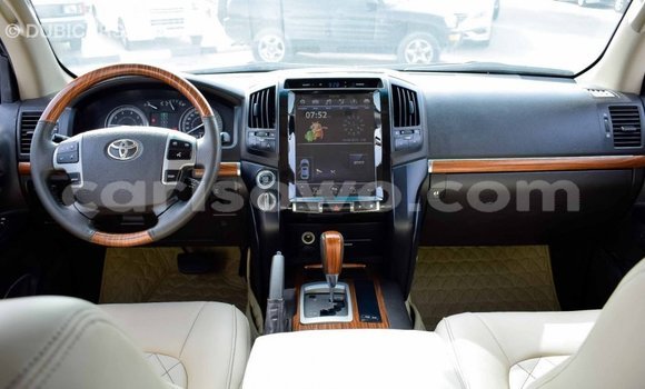 Ra Imported Toyota Land Cruiser Miiran Ọkọ̀ in Import - Dubai ni Benin Ra Imported Toyota Land Cruiser Miiran Ọkọ̀ in Import - Dubai ni Benin