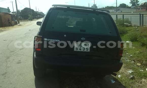 Acheter Occasion Voiture Nissan Pathfinder Noir à Cotonou, Benin Acheter Occasion Voiture Nissan Pathfinder Noir à Cotonou, Benin