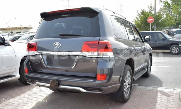 Ra Imported Toyota Land Cruiser Miiran Ọkọ̀ in Import - Dubai ni Benin Ra Imported Toyota Land Cruiser Miiran Ọkọ̀ in Import - Dubai ni Benin