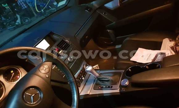 Acheter Occasion Voiture Mercedes-Benz 300–Series Noir à Cotonou, Benin Acheter Occasion Voiture Mercedes-Benz 300–Series Noir à Cotonou, Benin