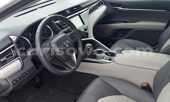 Acheter Occasion Voiture Toyota Camry Blanc à Cotonou, Benin Acheter Occasion Voiture Toyota Camry Blanc à Cotonou, Benin