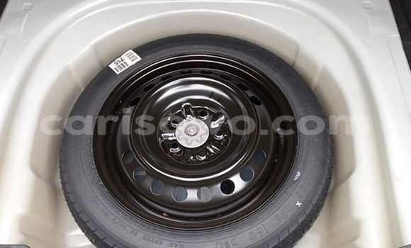 Acheter Occasion Voiture Toyota Camry Blanc à Cotonou, Benin Acheter Occasion Voiture Toyota Camry Blanc à Cotonou, Benin