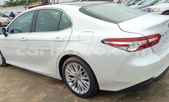 Acheter Occasion Voiture Toyota Camry Blanc à Cotonou, Benin Acheter Occasion Voiture Toyota Camry Blanc à Cotonou, Benin
