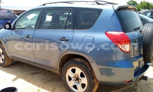 Acheter Occasion Voiture Toyota RAV4 Bleu à Cotonou, Benin Acheter Occasion Voiture Toyota RAV4 Bleu à Cotonou, Benin